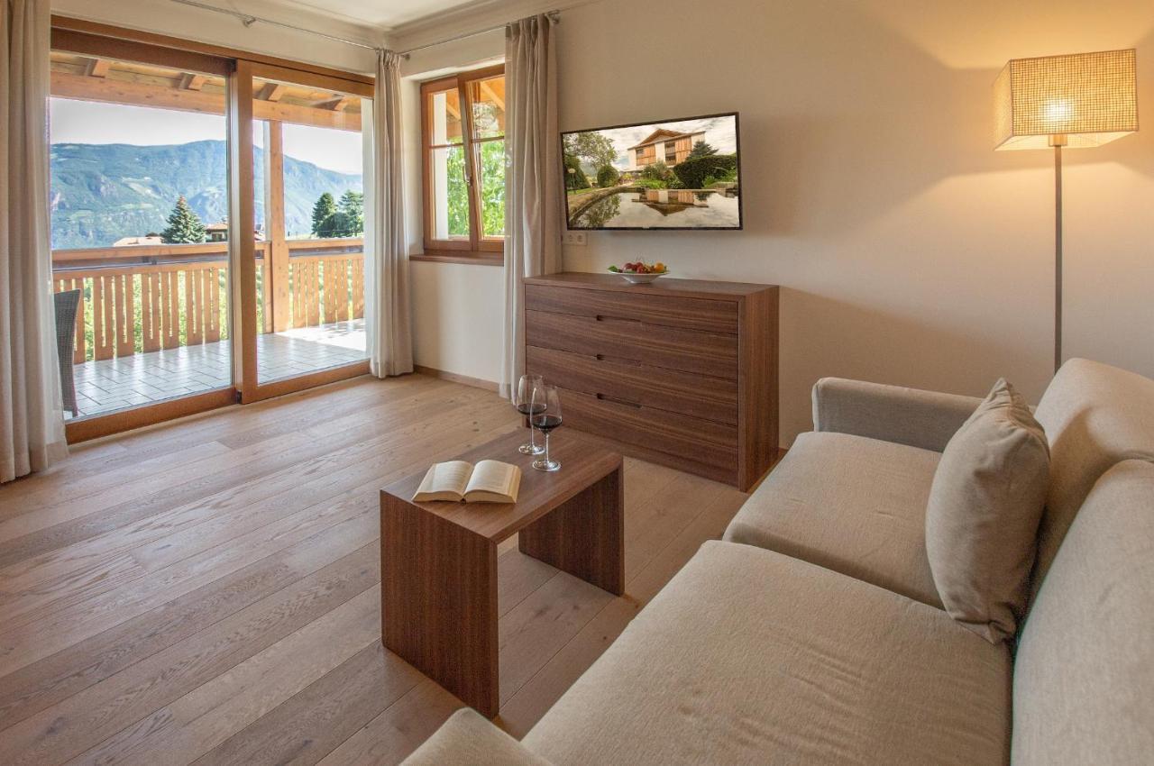 Hotel Girlanerhof Appiano Sulla Strada Del Vino Ngoại thất bức ảnh