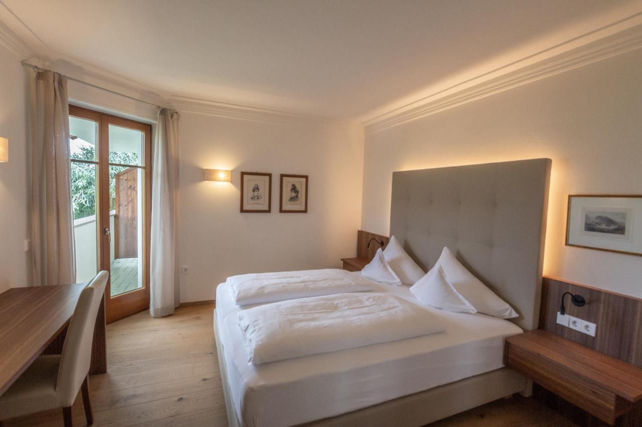 Hotel Girlanerhof Appiano Sulla Strada Del Vino Ngoại thất bức ảnh