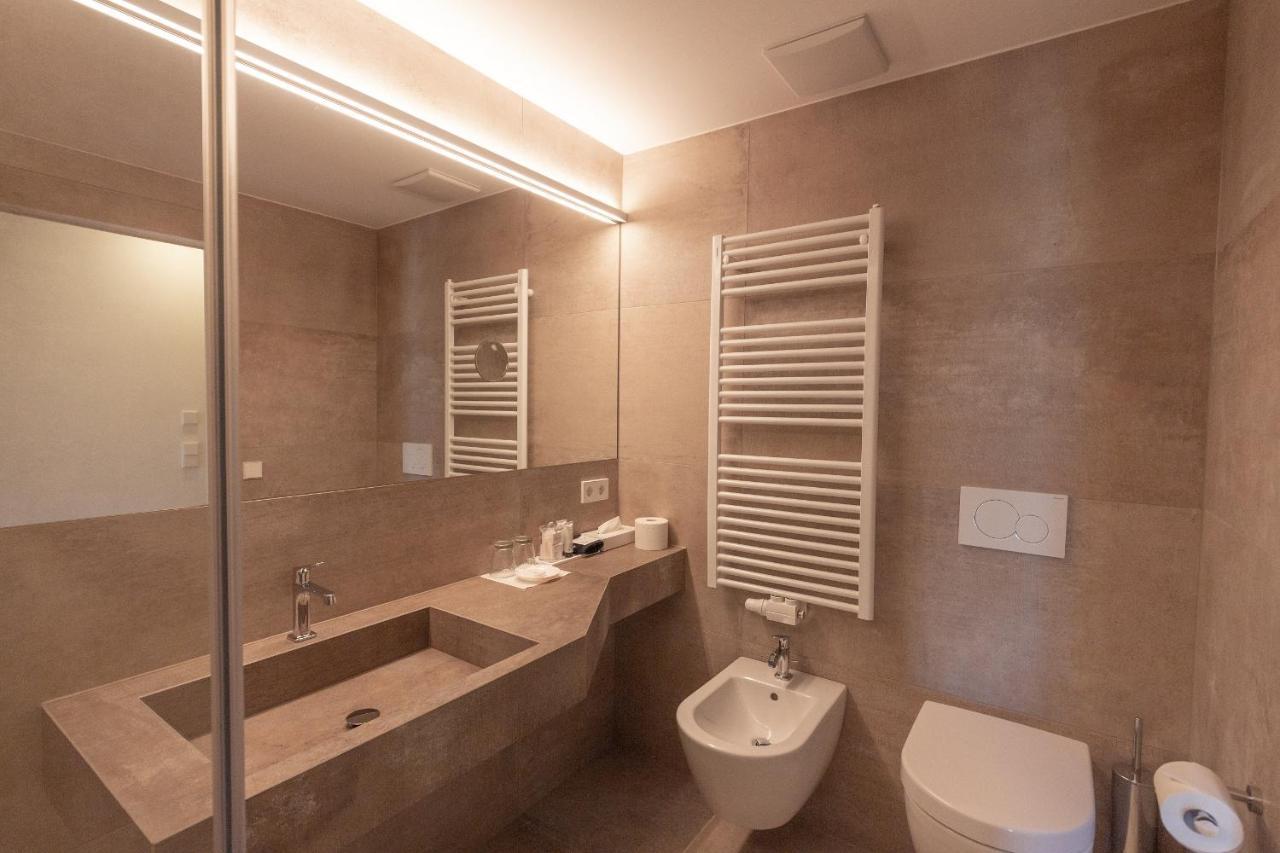 Hotel Girlanerhof Appiano Sulla Strada Del Vino Ngoại thất bức ảnh