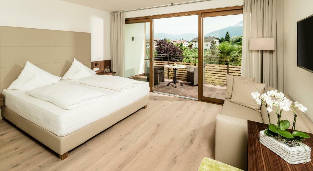 Hotel Girlanerhof Appiano Sulla Strada Del Vino Ngoại thất bức ảnh