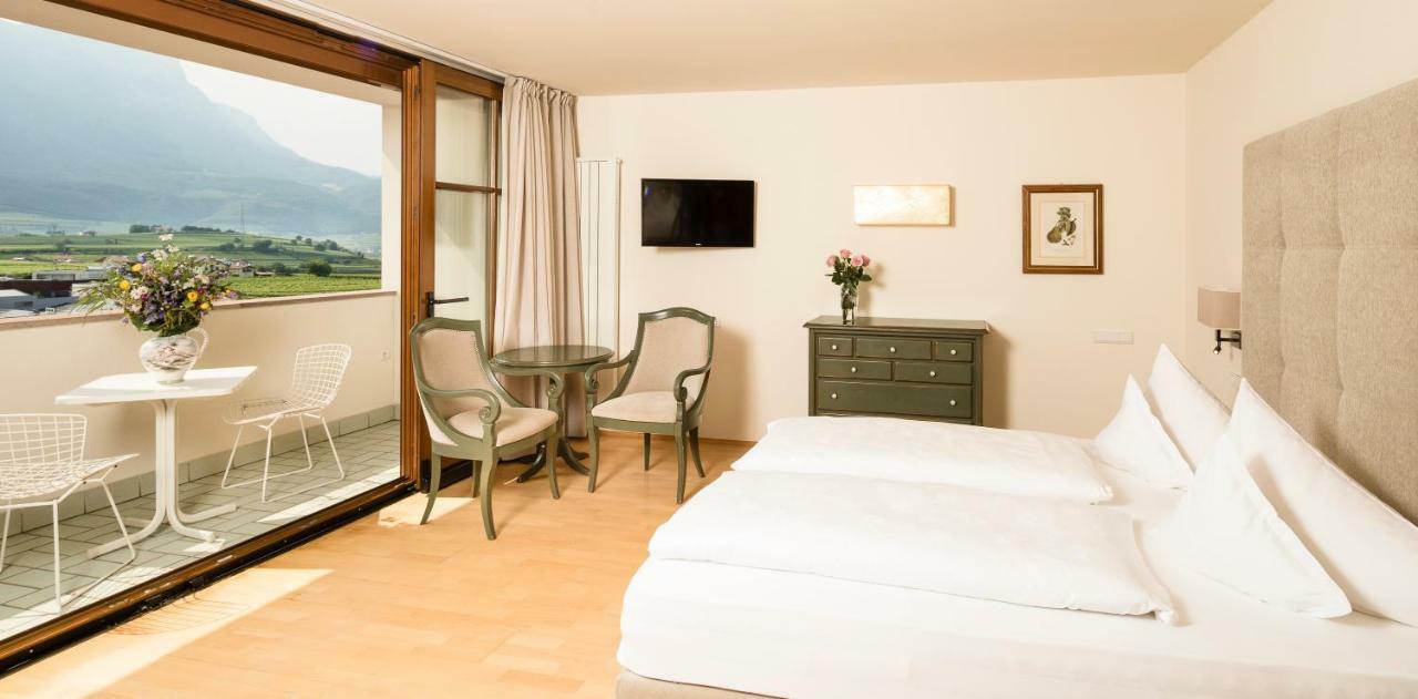 Hotel Girlanerhof Appiano Sulla Strada Del Vino Ngoại thất bức ảnh